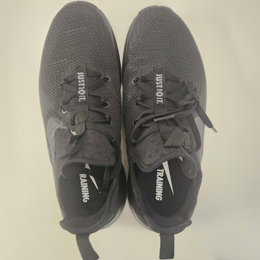 Nike Women's Free TR 8 Training Shoe, Black/Black/Black US 8.5 - Picture 6 of 10